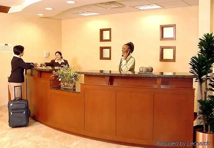 Residence Inn By Marriott Toronto Airport 3*,