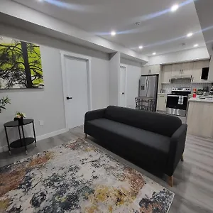 Luxury In Nw Apartment Calgary