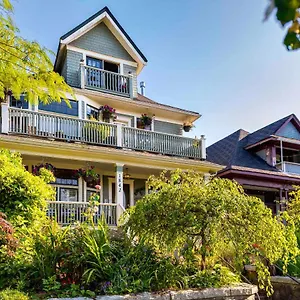 house-the-ivy-on-parker.vancouver-hotels-bc.net/