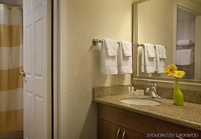 Residence Inn By Marriott Toronto Airport 3*,  Canada